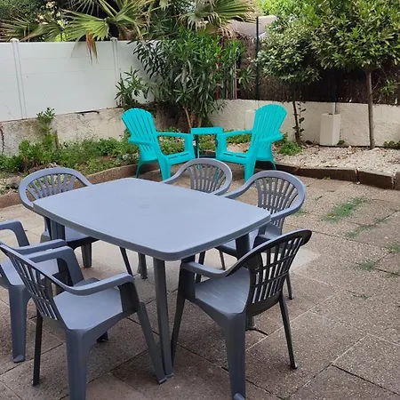 Apartmán T2 Rdc Avec Jardin, Cap D'agde, Secteur Falaise, 100 M Plage, Clim, Wifi, Parking *