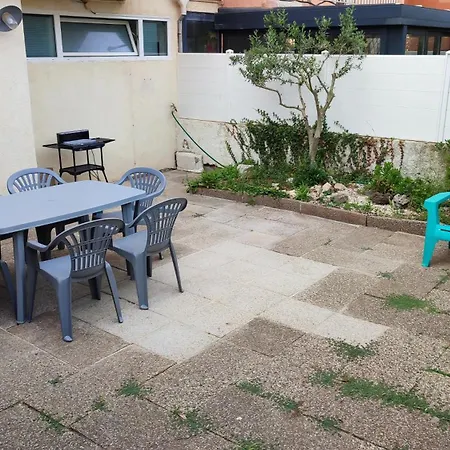 Apartmán T2 Rdc Avec Jardin, Cap D'agde, Secteur Falaise, 100 M Plage, Clim, Wifi, Parking Agde